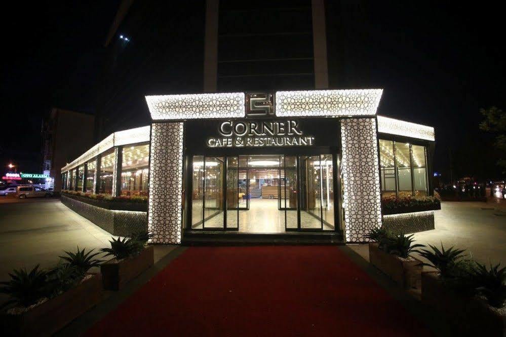 Sincan The Corner Hotel מראה חיצוני תמונה